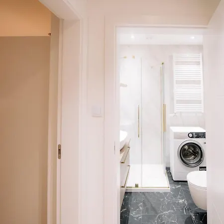 Obywatelska Lotnisko Airport Parking Balkon Z Widokiem Klima