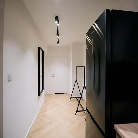 Obywatelska Lotnisko Airport Parking Balkon Z Widokiem Klima *