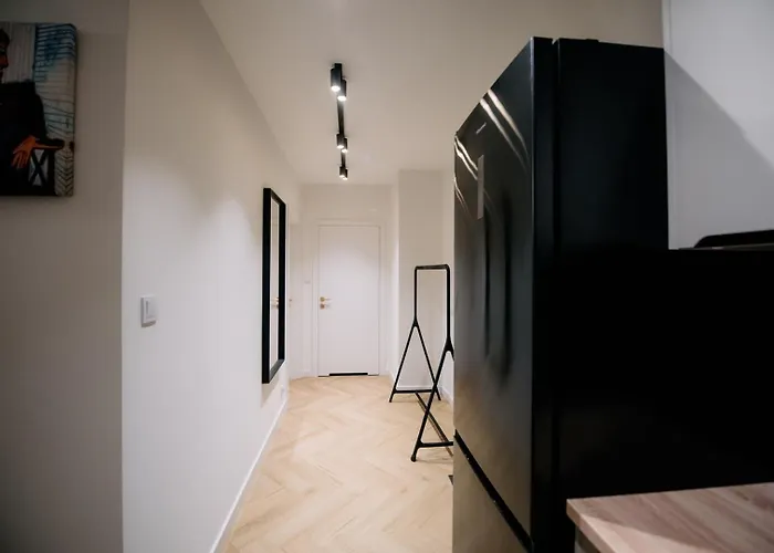 Obywatelska Lotnisko Airport Parking Balkon Z Widokiem Klima *